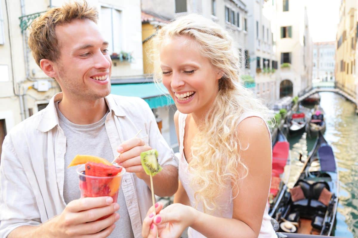 Caring for Your Dental Health While Traveling