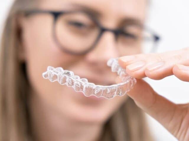 A Guide to Why Invisalign Outperforms Other Braces